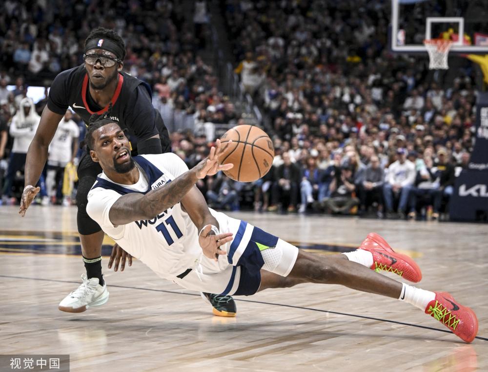 季展现了强 季展现了强