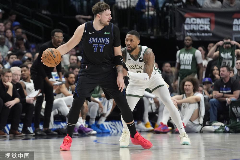 成了强烈反 成了强烈反