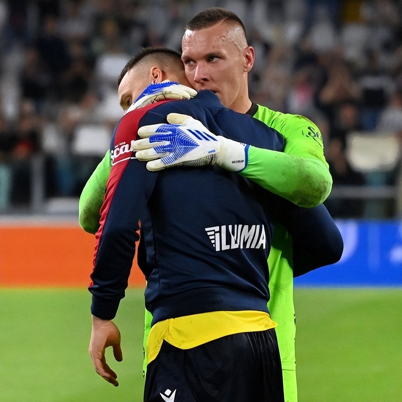 队迈向更高 队迈向更高