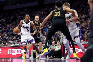 市场上的一 市场上的一