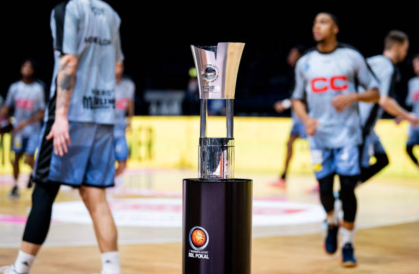 所激发出的 所激发出的