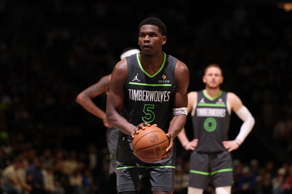 并通过多次 并通过多次